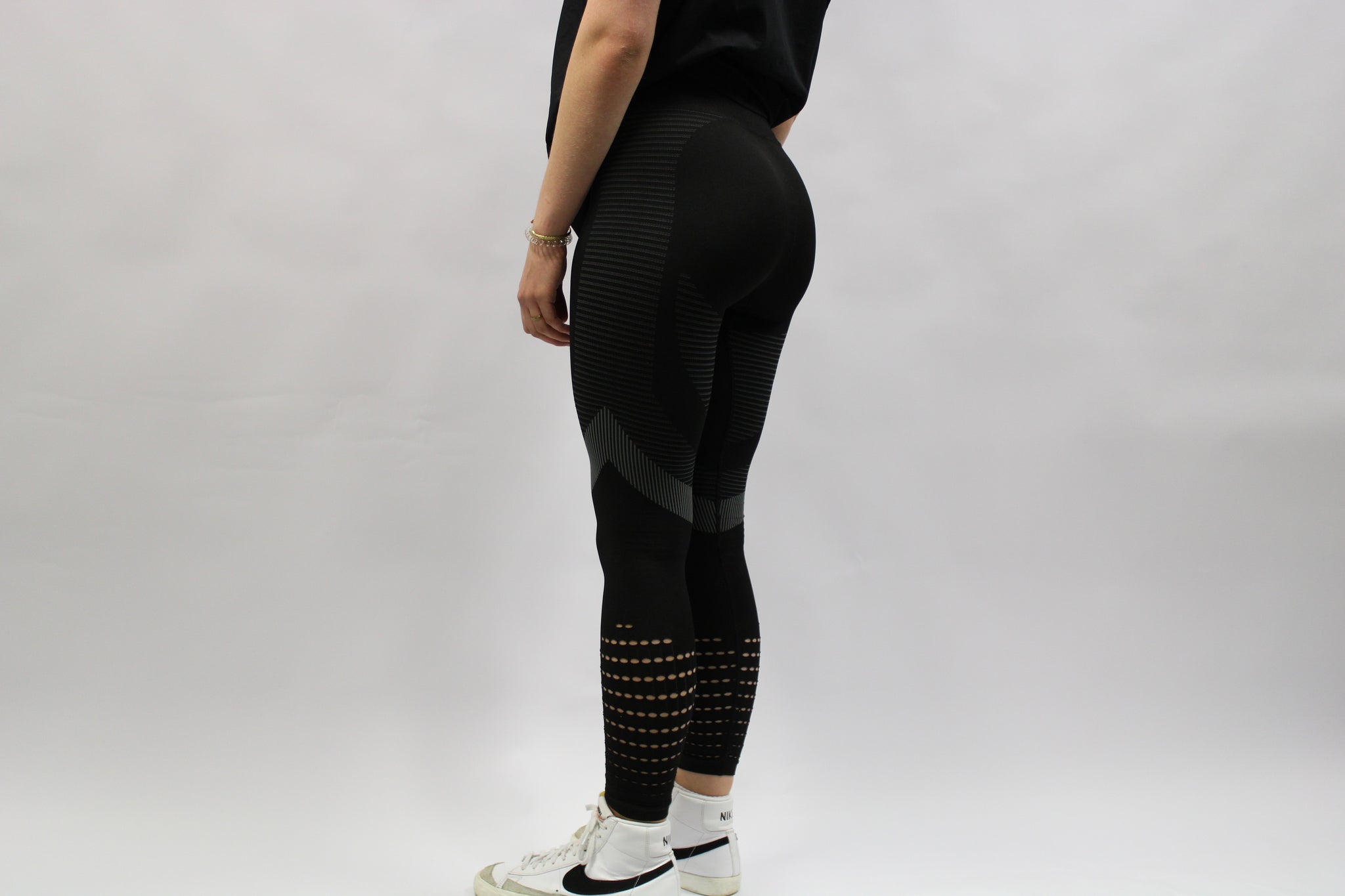 NEW ERA HIGH WAIST LEGGING